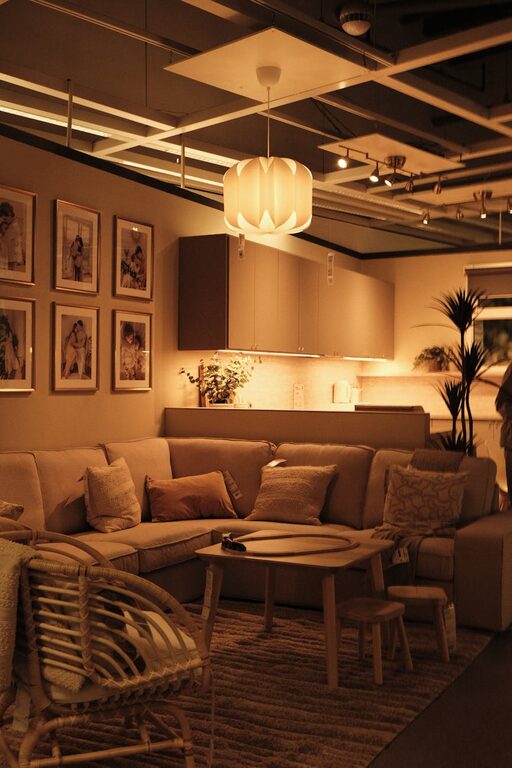 Tips for Creating a Cozy and Inviting Living Space at Home